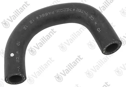 Schwarzer Gummischlauch mit gebogener Form und unterschiedlichen Durchmessern, mit Prägung. Produkt von Vaillant, verwendet in Heiz- oder Wassersystemen.